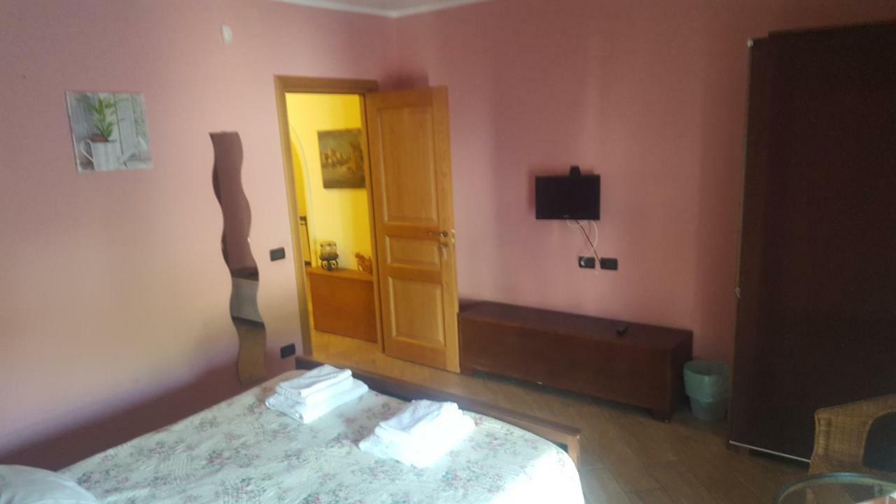 Bed and Breakfast Vulcamare Piedimonte Etneo Exterior foto