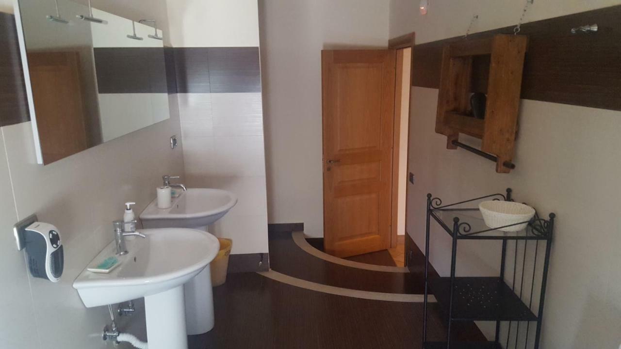 Bed and Breakfast Vulcamare Piedimonte Etneo Exterior foto