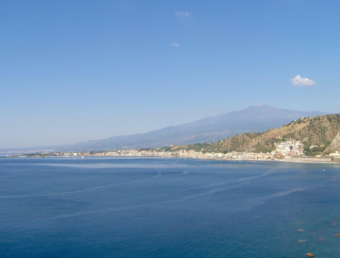 Bed and Breakfast Vulcamare Piedimonte Etneo Exterior foto